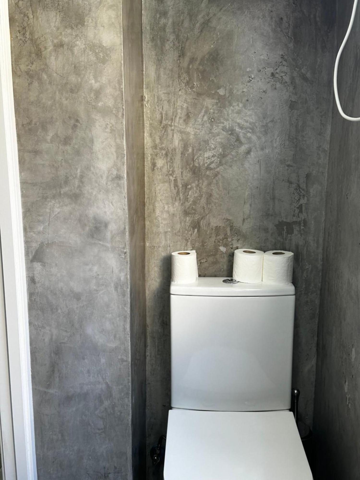 Lovely Studio Apartment Малага Экстерьер фото